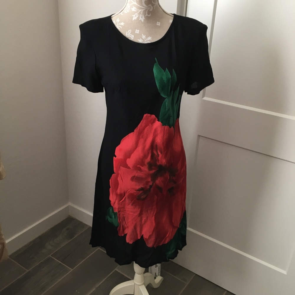 Black dress w/rose